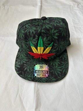 HEADLINES Black Snapback Hat with Rasta Leaf Embroidery
